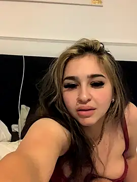 Snapshot of BrunetteBrat-xo chatting on October 23, 9:46 pm BrunetteBrat-xo online show from October 23, 9:46 pm