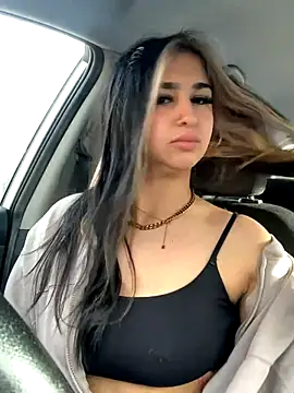 Snapshot of BrunetteBrat-xo chatting on November 4, 10:03 am BrunetteBrat-xo online show from November 4, 10:03 am