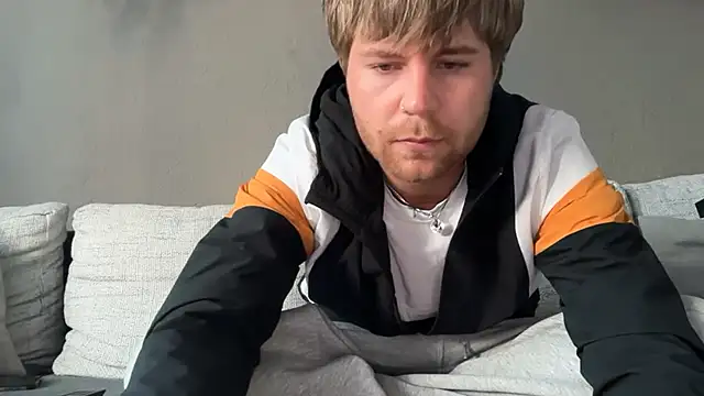 RioBlaze online show from March 22, 5:55 am