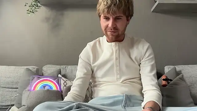 RioBlaze online show from March 31, 2:39 pm