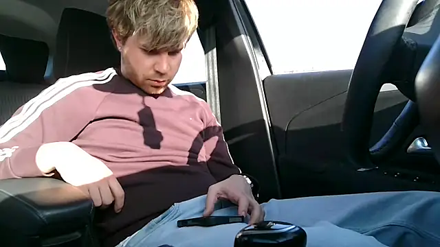 RioBlaze online show from April 1, 4:15 pm