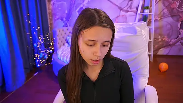 AnnaPearl online show from November 2, 10:01 pm