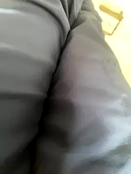 Snapshot of sexy-colombiana chatting on December 22, 9:45 pm sexy-colombiana online show from December 22, 9:45 pm