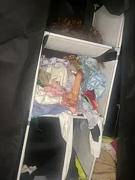 Snapshot of sexy-colombiana chatting on February 17, 3:47 am sexy-colombiana online show from February 17, 3:47 am