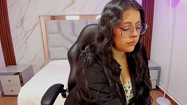 Snapshot of Evaa_ruiz chatting on September 11, 7:36 pm Evaa ruiz online show from September 11, 7:36 pm