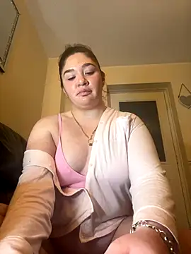 Imogenbabyyy online show from October 27, 8:24 pm