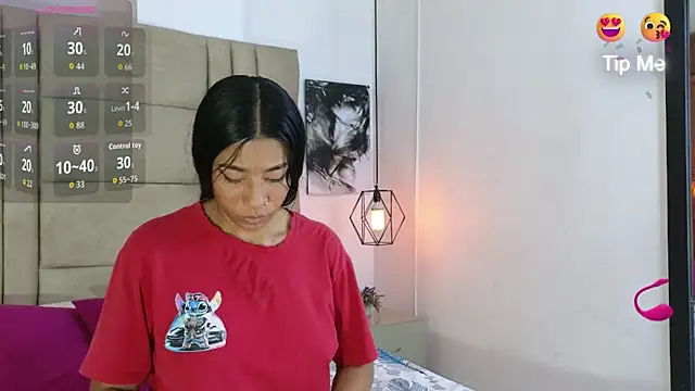 ALONDRAA BROWN online show from October 23, 1:10 pm