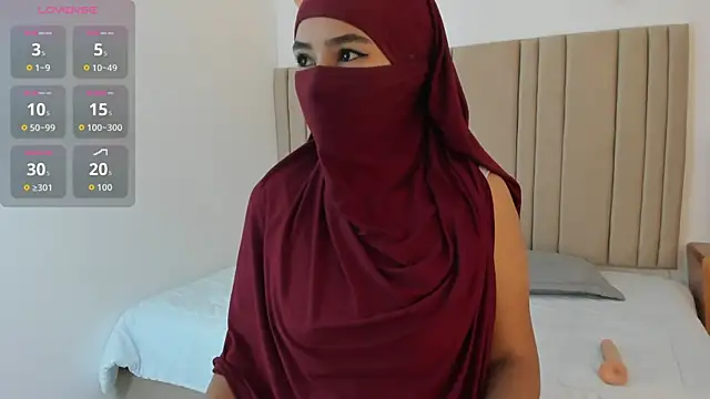 Snapshot of _shalimar chatting on October 9, 11:52 am shalimar online show from October 9, 11:52 am