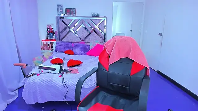 Luna Analya online show from February 18, 12:12 pm