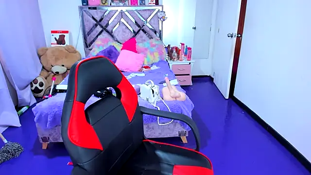 Luna Analya online show from March 11, 12:33 pm