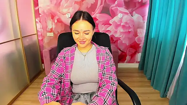 VenillaRose online show from September 16, 6:03 am