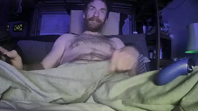 Snapshot of Tiggitytomociti chatting on February 8, 12:30 pm Tiggitytomociti online show from February 8, 12:30 pm