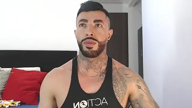 andrea de lucaa online show from May 16, 4:09 am
