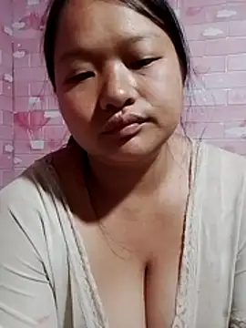Snapshot of girl-babi chatting on April 23, 12:29 pm girl-babi online show from April 23, 12:29 pm