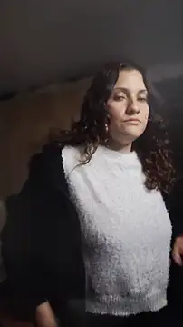 Snapshot of lindasyt chatting on February 25, 3:16 am lindasyt online show from February 25, 3:16 am