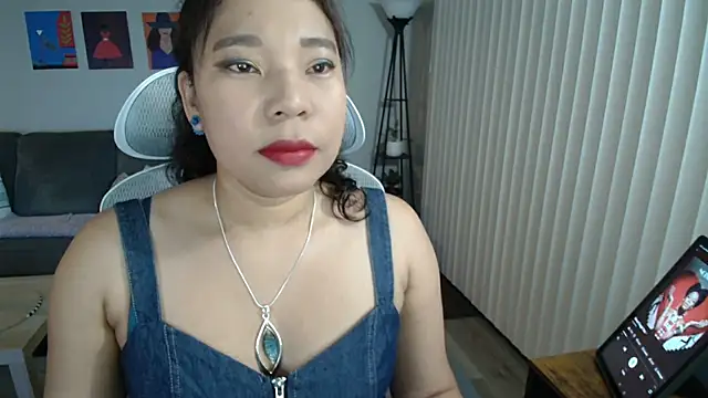 Snapshot of SHEILYN_ chatting on June 27, 4:50 am SHEILYN online show from June 27, 4:50 am