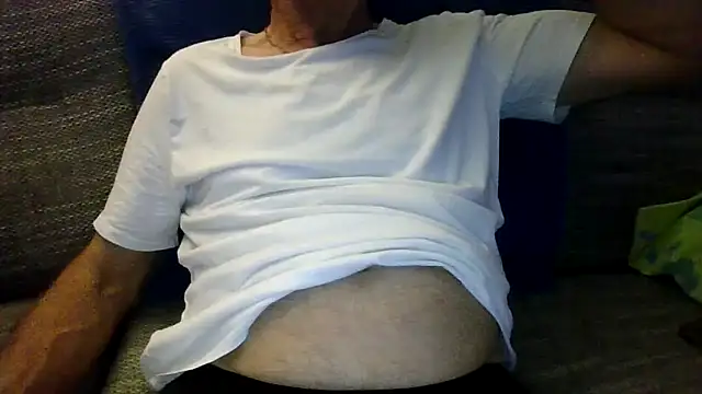 velikifant7 online show from November 16, 7:19 pm