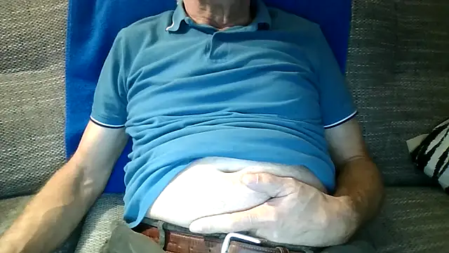 velikifant7 online show from January 10, 6:31 pm