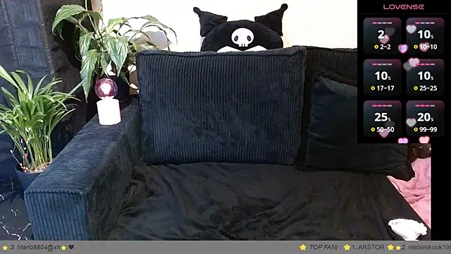 Snapshot of __Leyla__ chatting on April 18, 6:01 pm Leyla online show from April 18, 6:01 pm