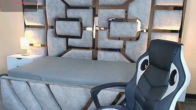 Snapshot of Candy_Velvet chatting on January 5, 9:18 pm Candy Velvet online show from January 5, 9:18 pm