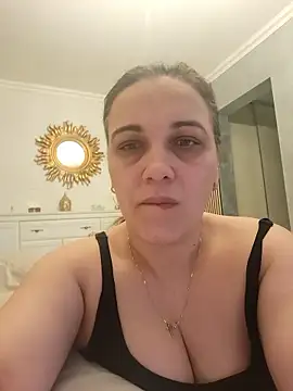 PalomaDesireee online show from January 16, 6:50 am