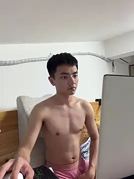 Snapshot of XTTX49 chatting on March 18, 3:59 pm XTTX49 online show from March 18, 3:59 pm