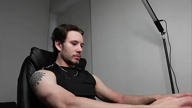 Ethan Fyre online show from October 14, 5:30 am