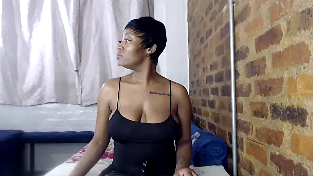 SweetPortableAmber online show from November 12, 10:52 pm