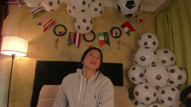 Tiffany Nm online show from June 3, 2:33 pm