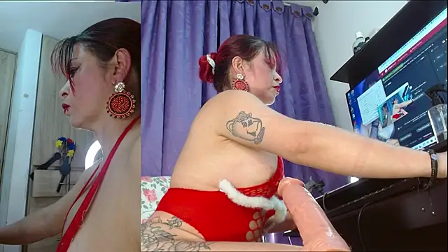 Snapshot of Yashira_hoot chatting on July 30, 6:12 am Yashira hoot online show from July 30, 6:12 am