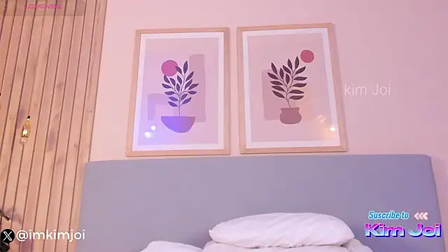 KiimJoi online show from February 8, 1:58 pm