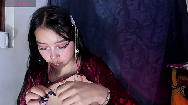 Viioleett cum online show from October 31, 2:51 pm