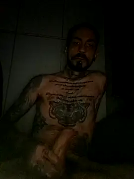 Snapshot of Robe420 chatting on November 16, 1:11 am Robe420 online show from November 16, 1:11 am