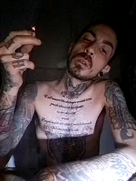 Snapshot of Robe420 chatting on November 25, 7:47 pm Robe420 online show from November 25, 7:47 pm