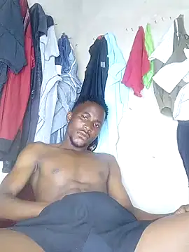 Snapshot of King00219 chatting on October 25, 1:35 am King00219 online show from October 25, 1:35 am