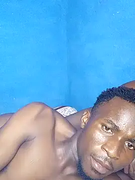 Snapshot of King00219 chatting on December 21, 8:38 pm King00219 online show from December 21, 8:38 pm