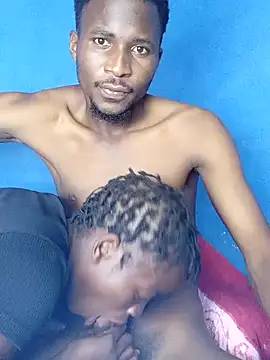 Snapshot of King00219 chatting on February 3, 8:47 pm King00219 online show from February 3, 8:47 pm