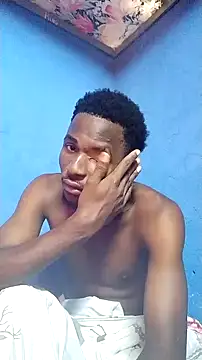 Snapshot of King00219 chatting on February 11, 9:25 am King00219 online show from February 11, 9:25 am