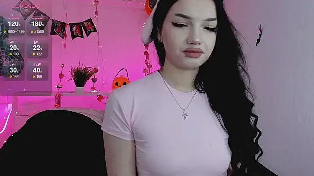 AkiraAsai online show from October 25, 8:25 pm