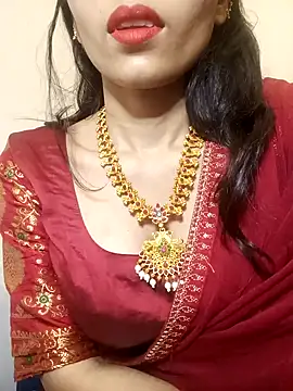 TheSassyGirl7 online show from December 16, 6:57 pm