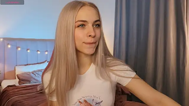 ShinyBarbie online show from November 27, 6:48 am