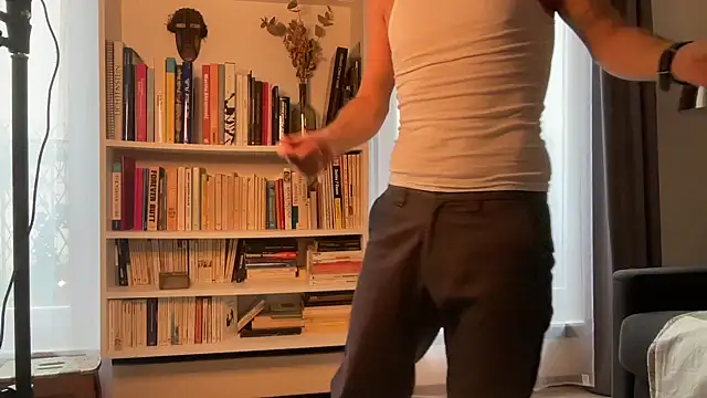 Milkywaymen online show from November 6, 2:18 pm