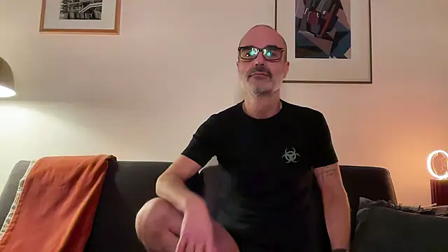 Milkywaymen online show from January 7, 6:43 pm