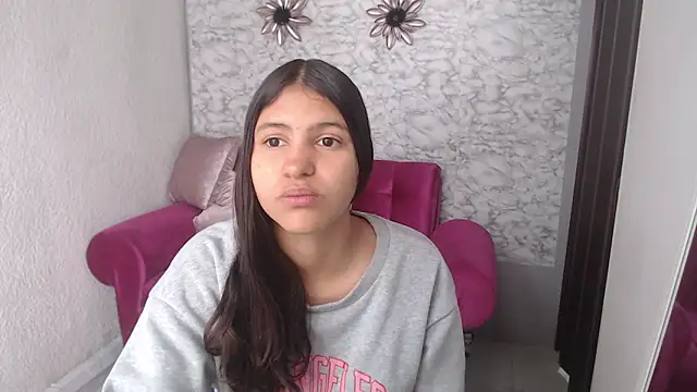 Evagirl69 online show from September 18, 6:10 pm