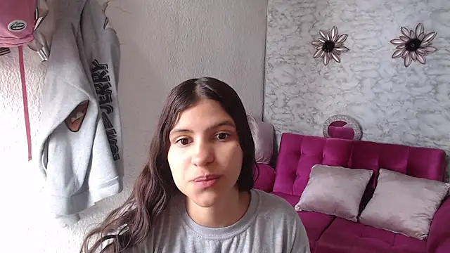 Evagirl69 online show from May 5, 12:24 pm