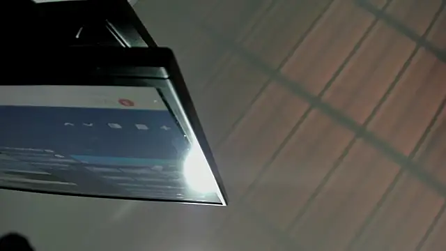 Vickysweeeettt online show from September 26, 8:24 pm