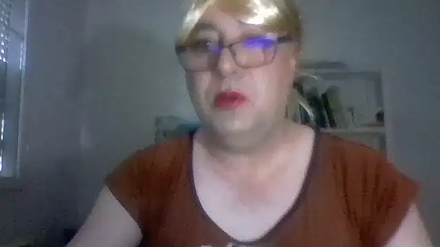 nataliacd online show from September 8, 3:11 pm