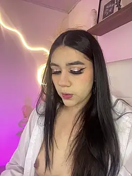 Snapshot of Zoe_Serrat chatting on October 2, 12:12 pm Zoe Serrat online show from October 2, 12:12 pm