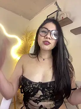 Zoe Serrat online show from November 10, 12:37 pm