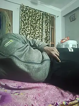 vardh033 online show from February 22, 10:47 am